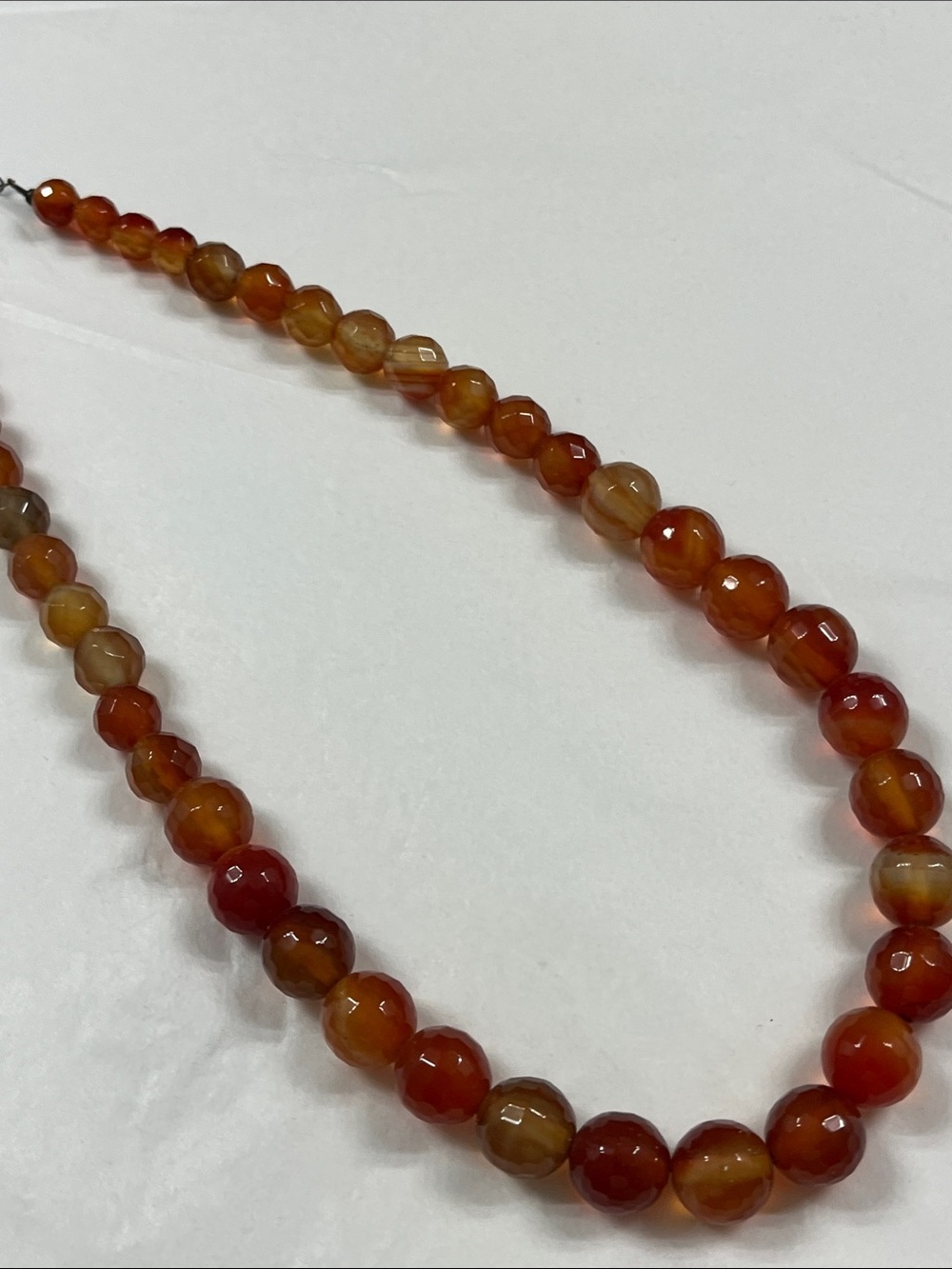 Strand of faceted Stones
